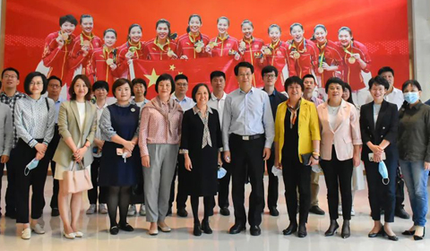 厦门市政协副主席黄奋强一行关注BCK体育氨糖壳寡糖立异生长效果_政府来访_BCK体育